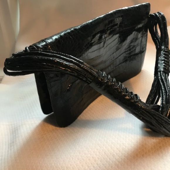 Nancy Gonzalez black crocodile hand/shoulder bag - Picture 7 of 8